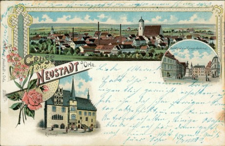 Alte Ansichtskarte Gruss aus Neustadt a/Orla, Gesamtansicht, Marktplatz mit Kriegerdenkmal, Rathaus