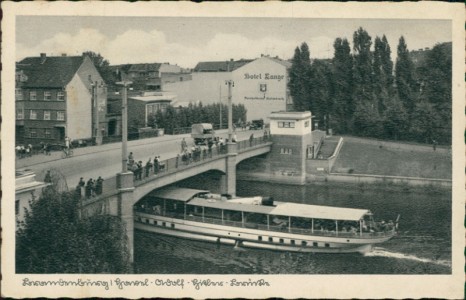 Alte Ansichtskarte Brandenburg/Havel, Adolf-Hitler-Brücke