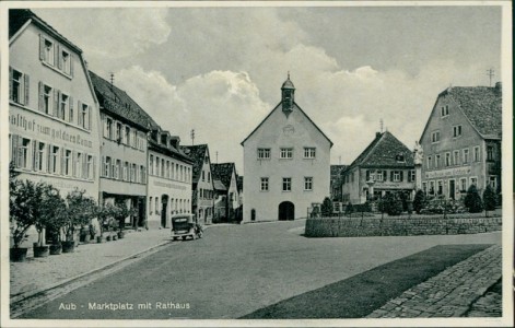 Alte Ansichtskarte Aub, Marktplatz mit Rathaus