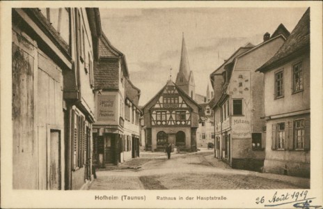 Alte Ansichtskarte Hofheim am Taunus, Rathaus in der Hauptstraße