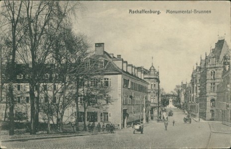 Alte Ansichtskarte Aschaffenburg, Monumental-Brunnen