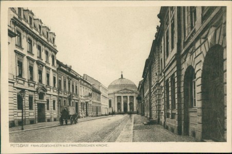 Alte Ansichtskarte Potsdam, Französischestr. m. d. französischen Kirche
