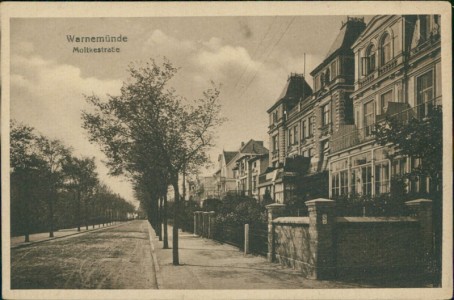 Alte Ansichtskarte Rostock-Warnemünde, Moltkestraße