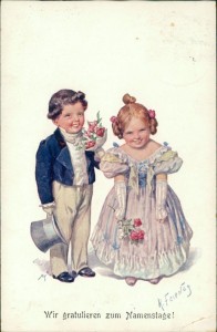 Alte Ansichtskarte Karl Feiertag, Wir gratulieren zum Namenstage! Mädchen im Abendkleid, Knabe mit Zylinder und Blumenstrauß