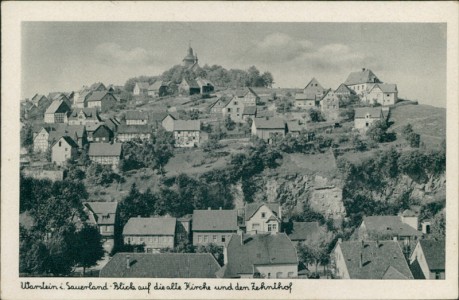 Alte Ansichtskarte Warstein, Blick auf die alte Kirche und den Zehnthof